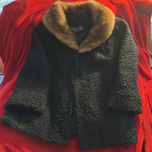 Nigbor Furs Jacket- Vintage.  Brownish fur color.  Black wool body. Perfect!